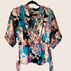 Guess Kimono Style Blouse - Size Small